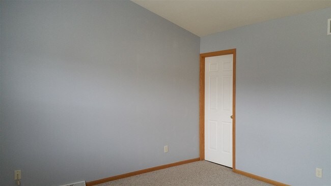 Building Photo - 8035 Starr Grass Dr