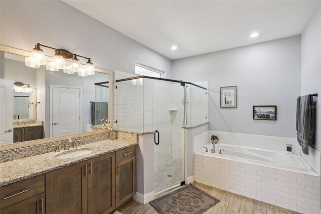 Building Photo - 735 Black Eagle Dr