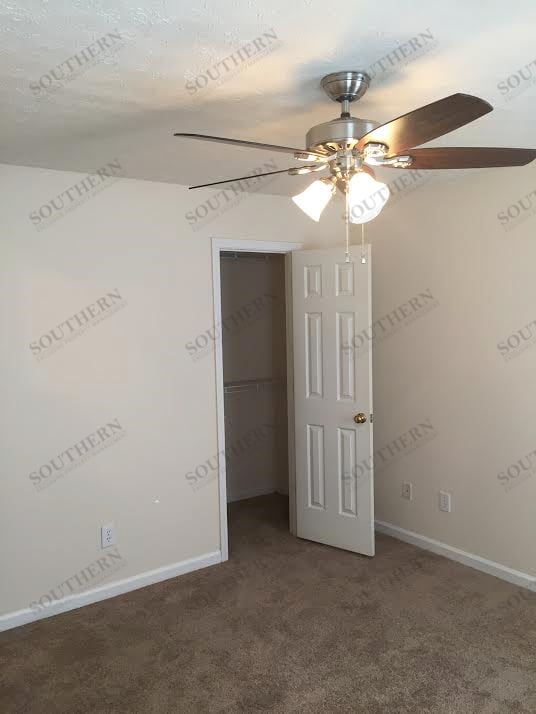 Building Photo - 3921 Banyan Ct