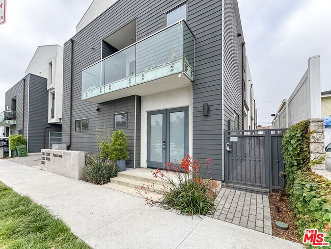 Building Photo - 3309 Aria Ln
