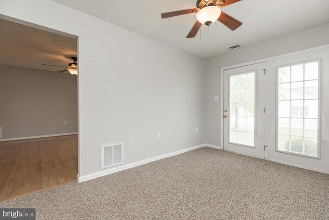 Building Photo - 106 Butterscotch Ct