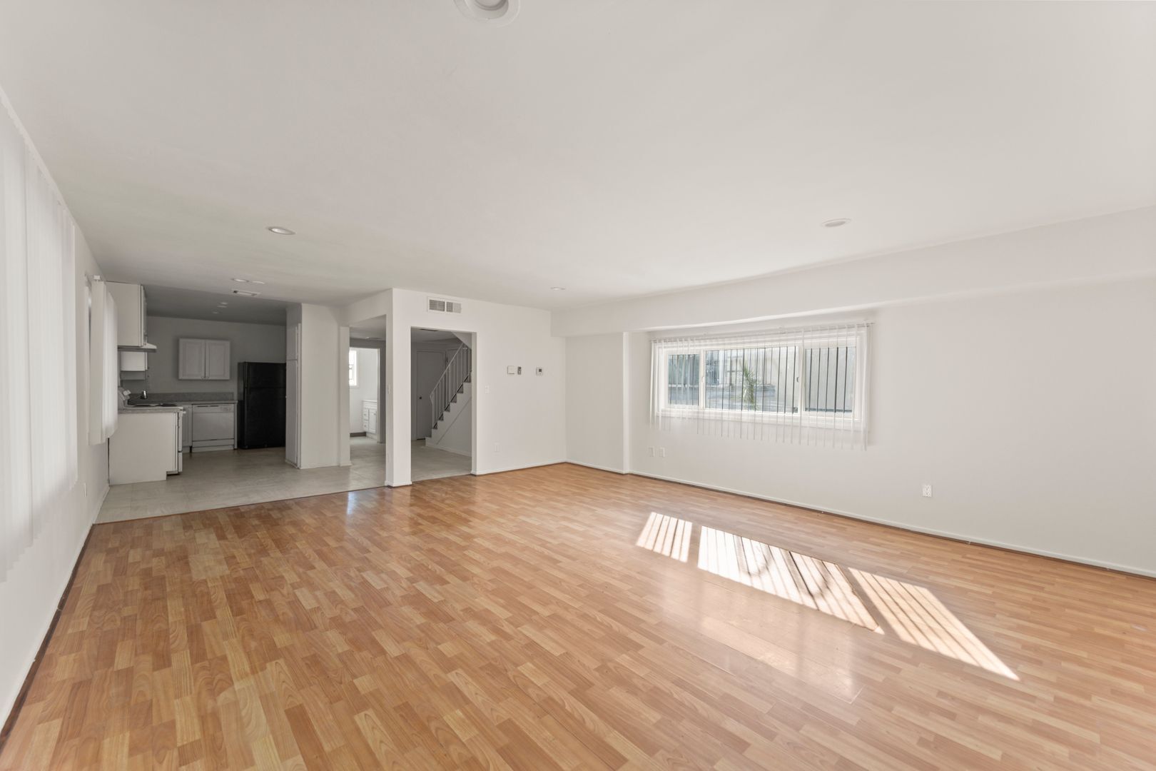 Building Photo - 5738 Woodman Ave