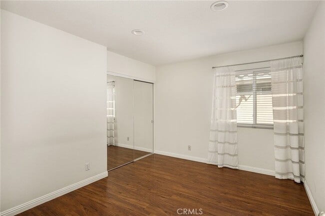 Building Photo - 4867 Tremezzo Dr