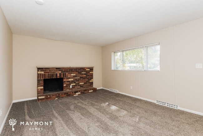 Building Photo - 155 Arlington Ave