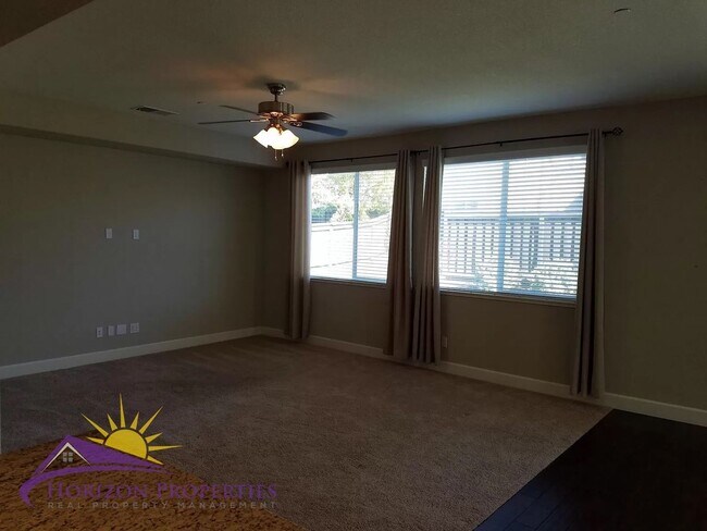 Building Photo - Spacious 5 Bed 4 Bath 3 Car Garage 2,980 Sq. Ft. Fiddyment Ranch Home in Roseville