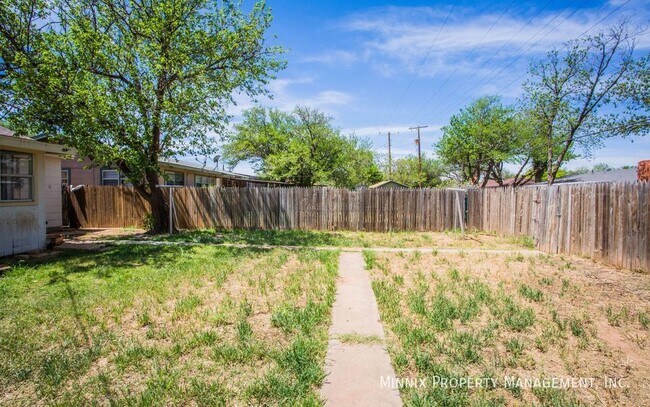 Building Photo - 1320 60th St