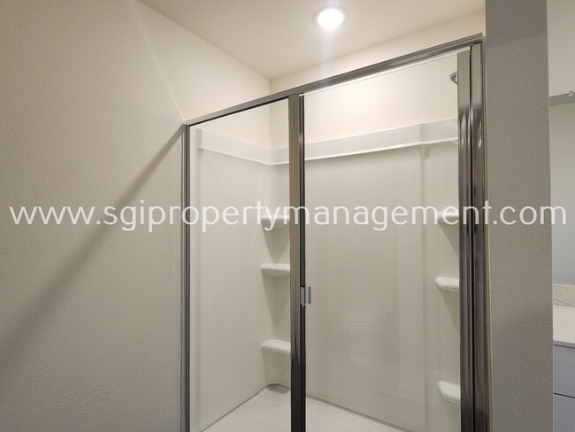 Building Photo - 1621 White Fir Ln