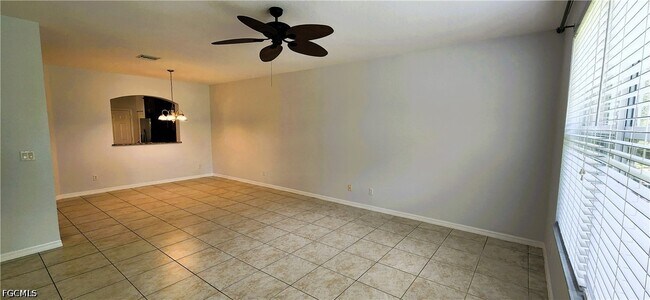 Building Photo - 3345 Dandolo Cir