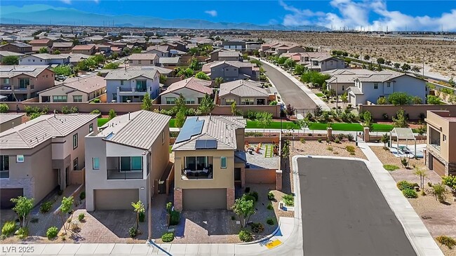 Building Photo - 8907 Roadrunner Ravine St