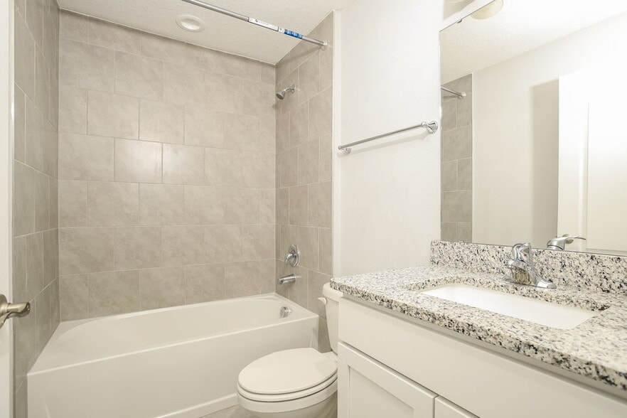 Building Photo - 437 Britten Dr