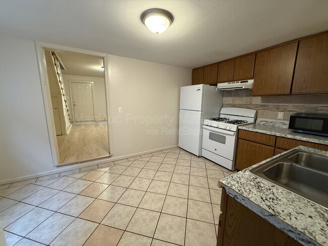Building Photo - 1414 Princess Anne St