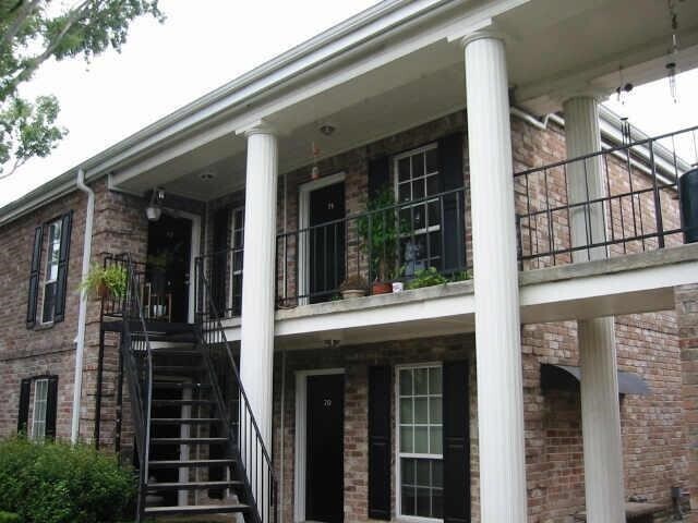 Building Photo - 6402 Del Monte Dr