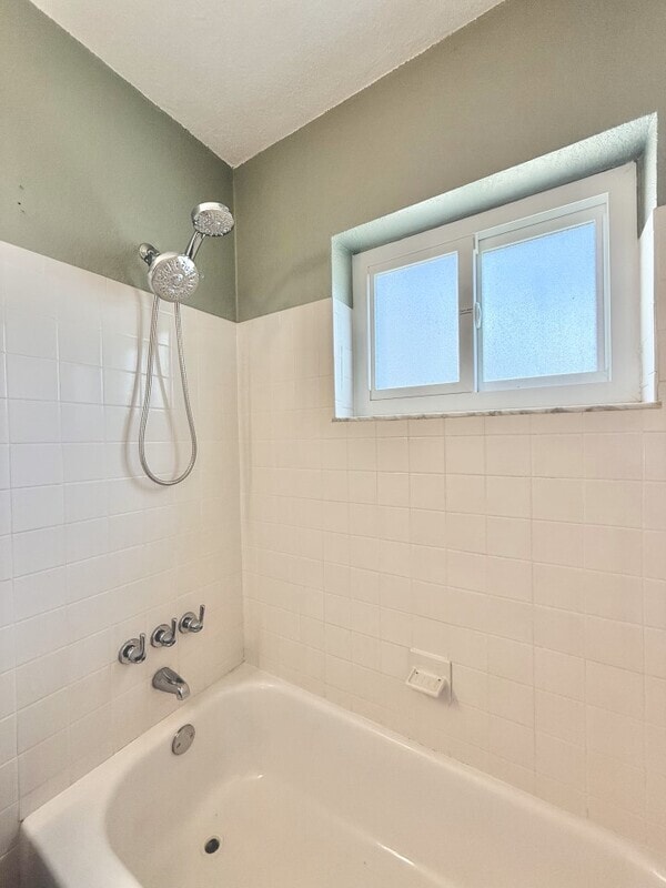 Building Photo - 5045 Osprey Ln
