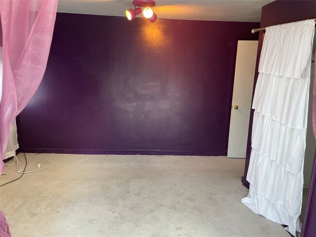 Building Photo - 504 Torrance Ave