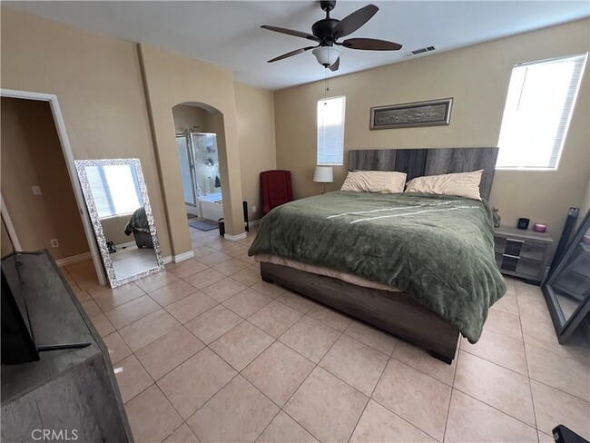 Building Photo - 1823 Church St