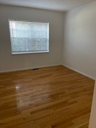 Building Photo - 166 Lake Shore Rd