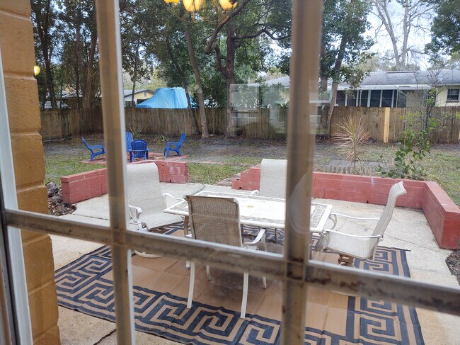 view of outdoor patio - 5327 Playa Way