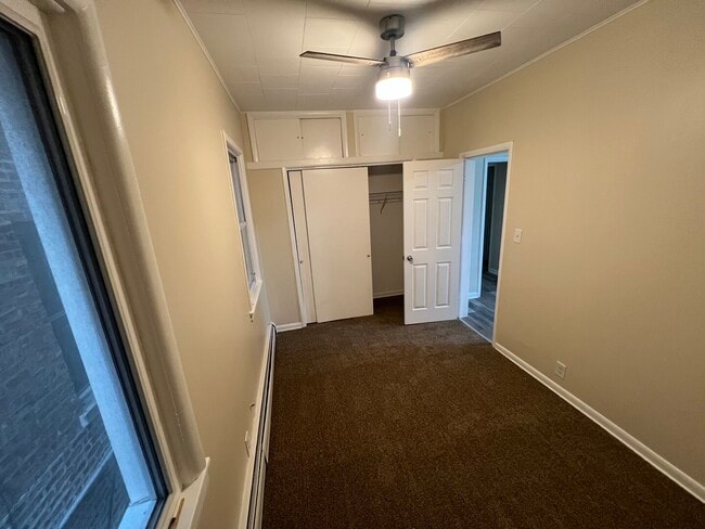 Building Photo - 3122 Oak Park Ave