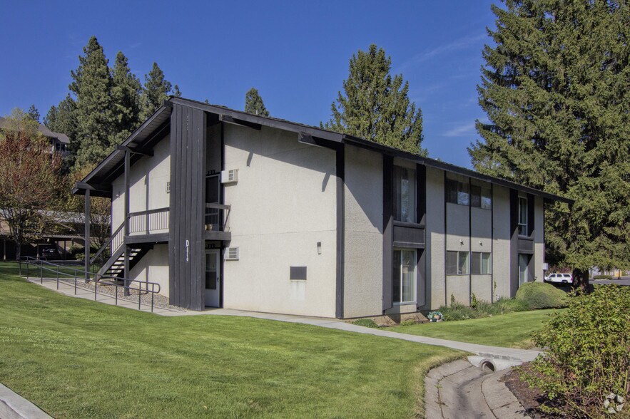 55+Senior Community Lincoln Heights Terrace 2632 E 27th Ave Spokane