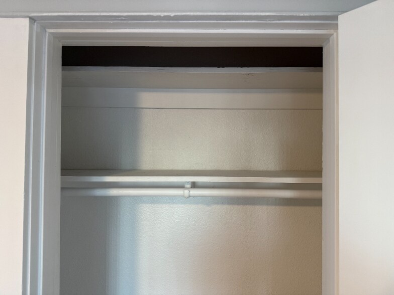 Building Photo - 721 Pacific Ave