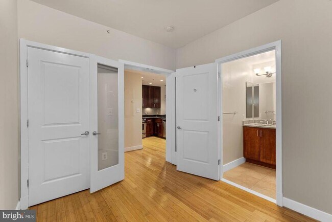 Building Photo - 1211 13th St NW