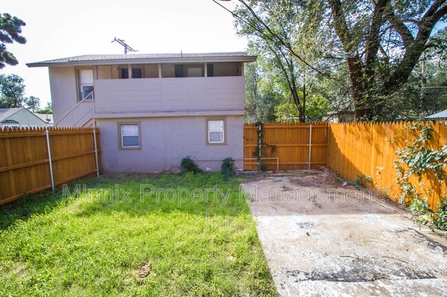 Building Photo - 2401 24th St