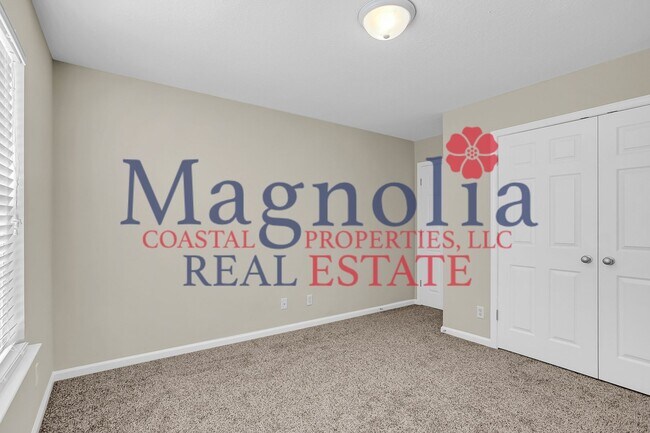 Building Photo - 3 Bedroom 2.5 Bathroom 1488 sf townhome in Cypress Point - Richmond Hill