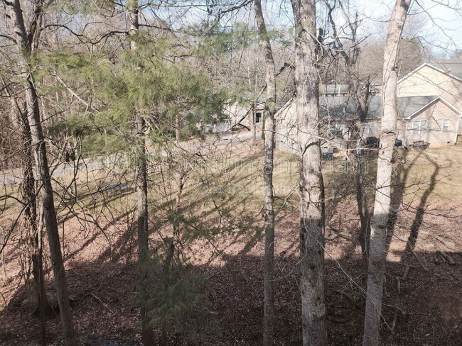 Building Photo - 52 Kirby Rd