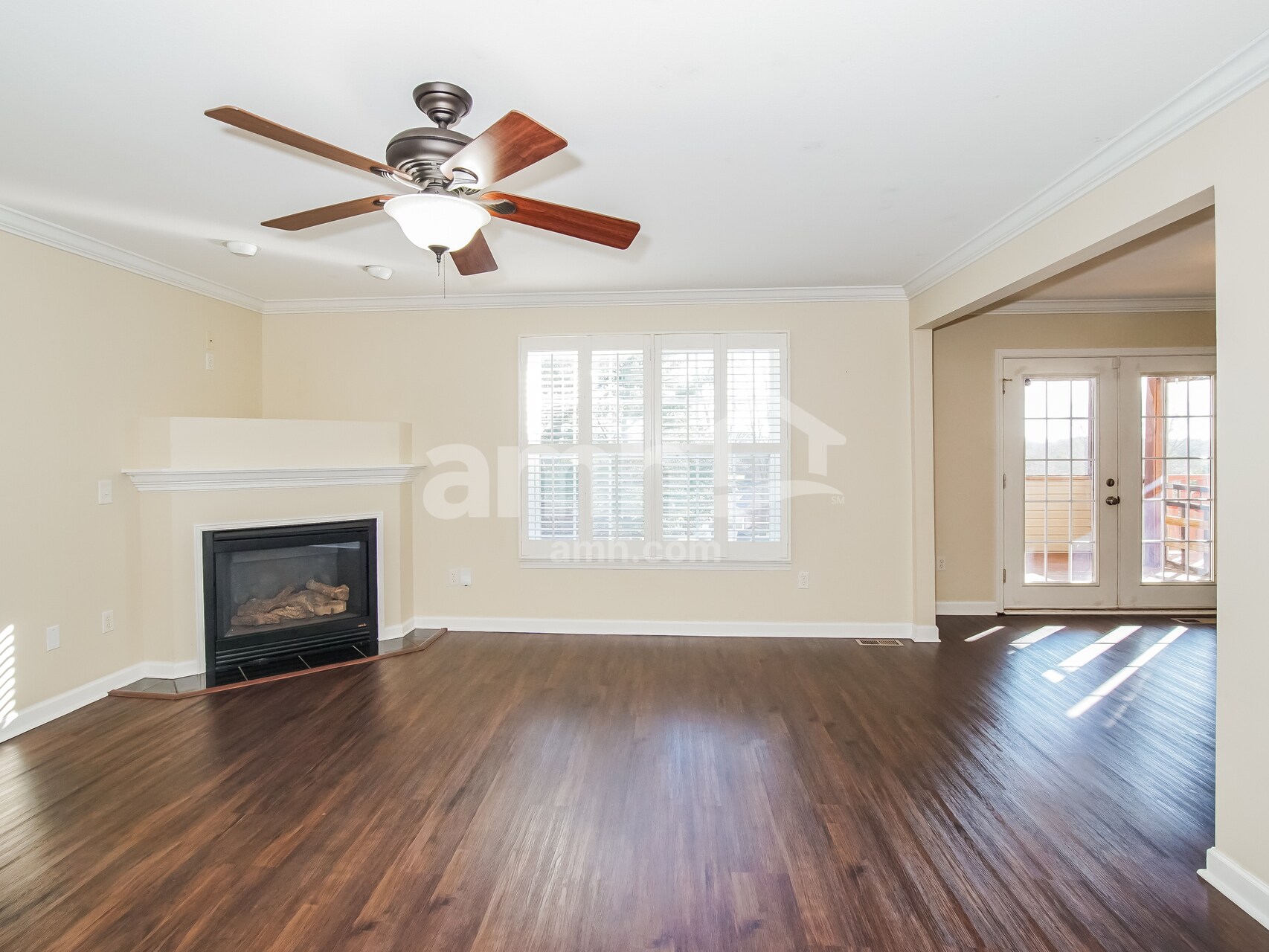 Building Photo - 204 Jessie Ln