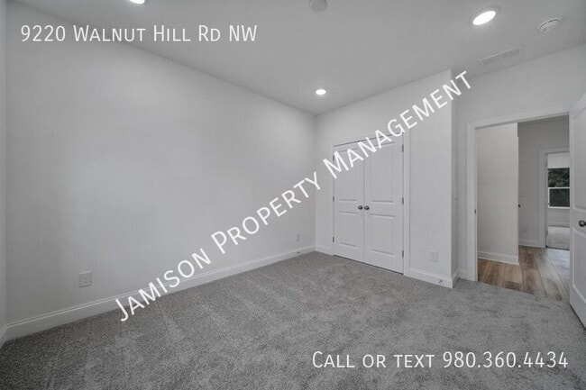 Building Photo - 9220 Walnut Hl Rd NW