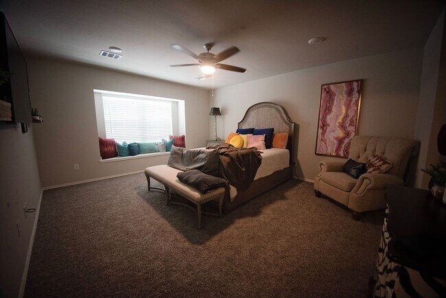 Building Photo - 12727 Taymouth Manor Dr