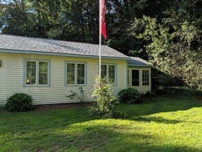 Building Photo - 103B South