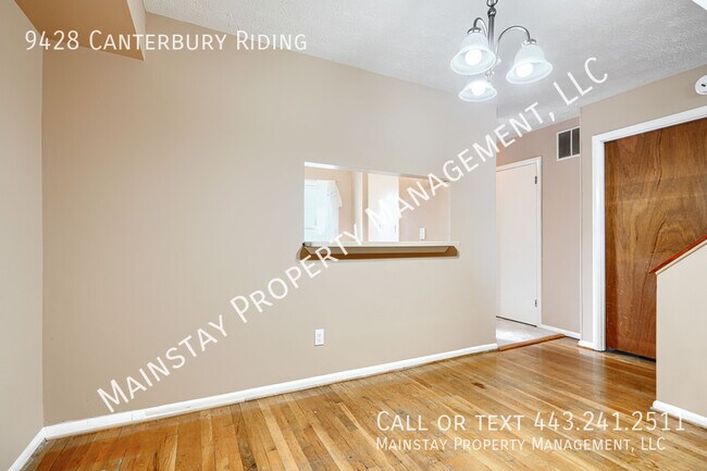 Building Photo - 9428 Canterbury Riding