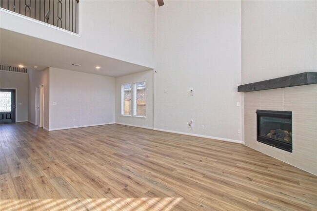 Building Photo - 301 Azalea Spgs Rd