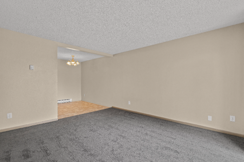 Building Photo - 11540 Pinehurst Way NE