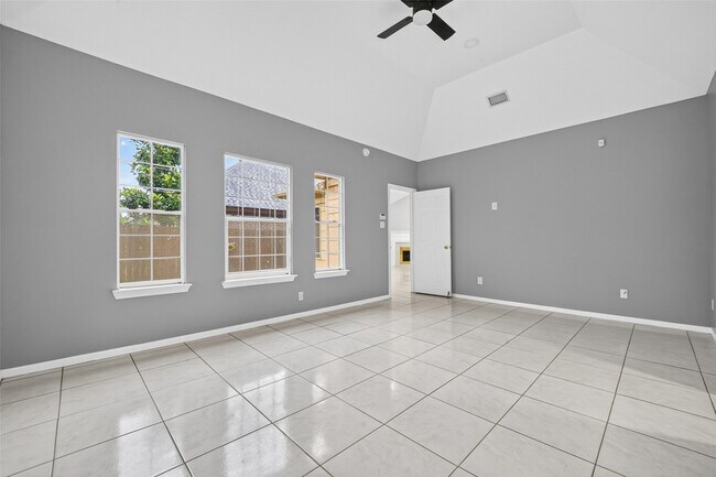 Building Photo - 13607 Sable Ln