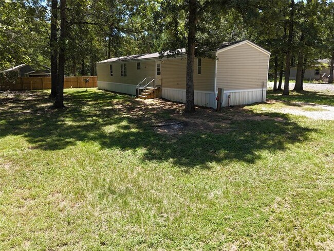 Building Photo - 560 Meridian