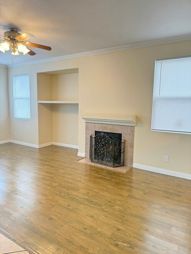 Building Photo - 1175 Sykes Dr