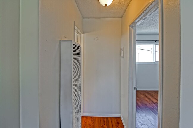 Building Photo - 25227 Bigelow Rd