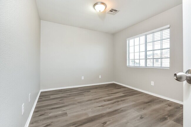 Building Photo - 2458 Wrangler Walsh Ln