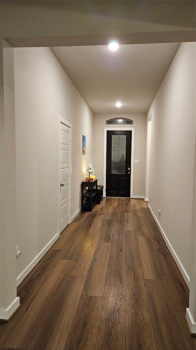 Building Photo - 18218 Bluebird Br Ln