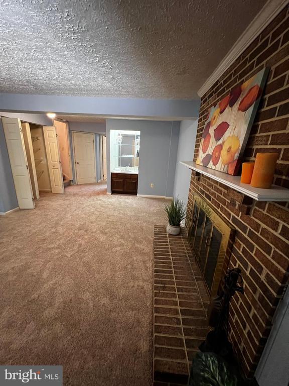 Building Photo - 401 Fleece Flower Dr