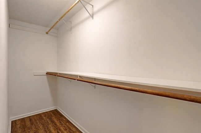 Building Photo - 10142 Eddystone Dr