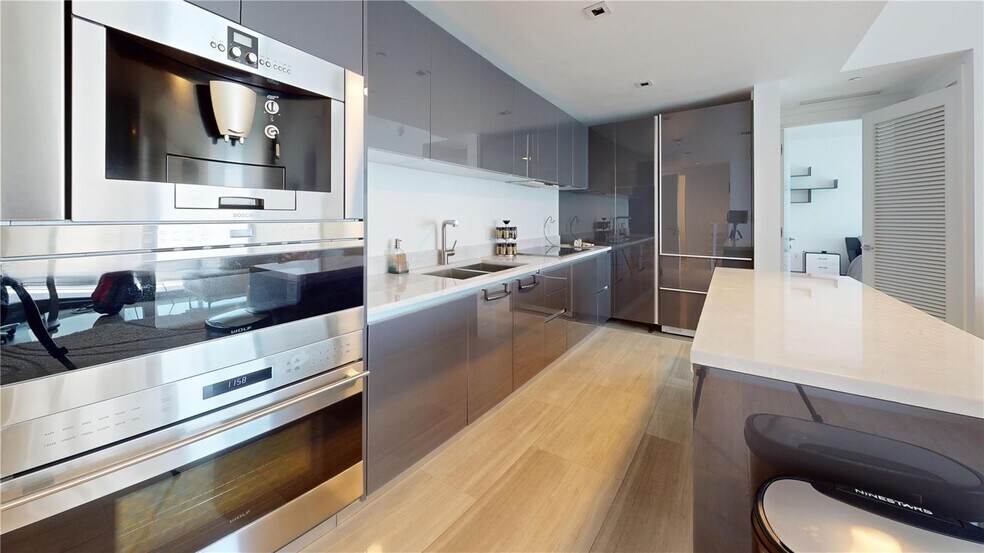Primary Photo - 1451 Brickell Ave