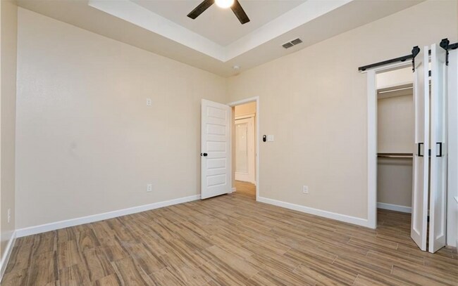 Building Photo - 1207 Joe Justice St