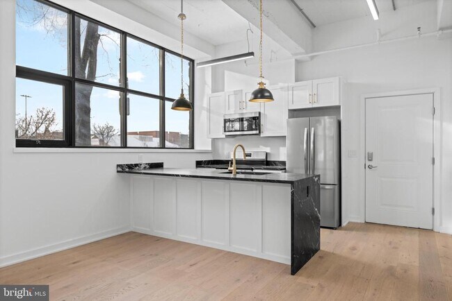 Building Photo - 36 N Narberth Ave