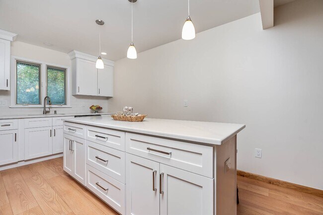 Building Photo - 80 Wertman Ln