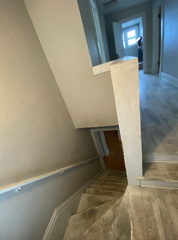 Building Photo - 1341 11th Ave N