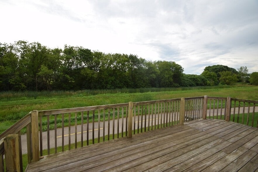 Building Photo - 8845 Red Beryl Dr