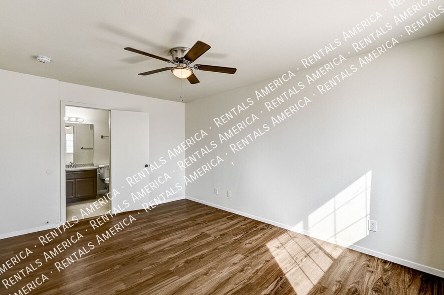 Building Photo - 8144 Autumn Star Ave